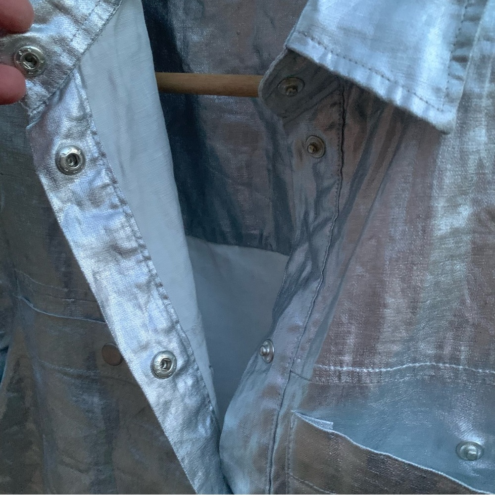 Lanhtropy Metallic Silver Women’s Snap Down Shirt - Picture 7 of 13